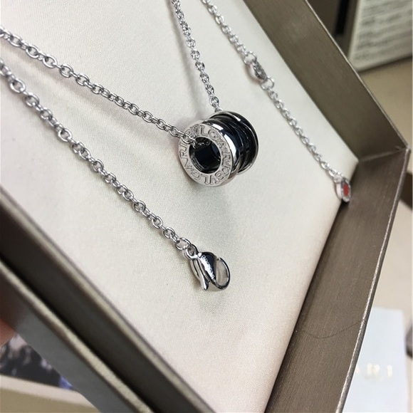 COPY - Bvlgari necklace